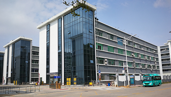 宝山智慧园区幕墙维修